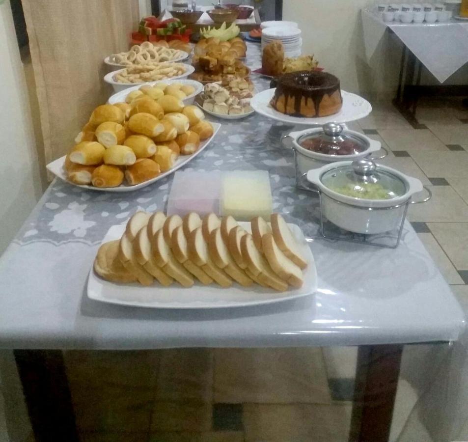 Catalao Palace Hotel Bagian luar foto